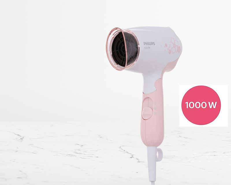 Công suất 1000W giúp tóc nhanh khô nhưng không bị xơ rối