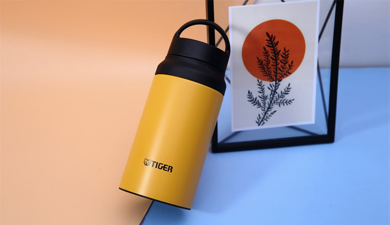 Bình giữ nhiệt inox 400ml Tiger MCZ-S040YEV