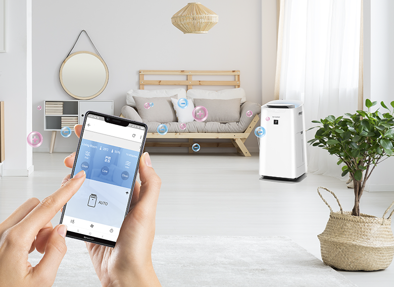 Máy lọc không khí tạo ẩm Sharp KI-L60V-W dễ dàng điều khiển qua điện thoại