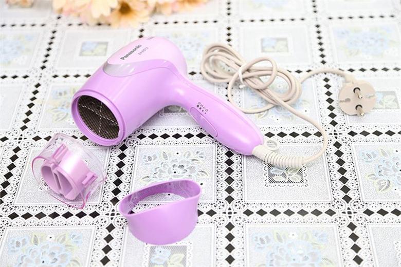 2 đầu sấy tạo kiểu tiện dụng cho người dùng 2 đầu sấy tạo kiểu tiện dụng cho người dùng