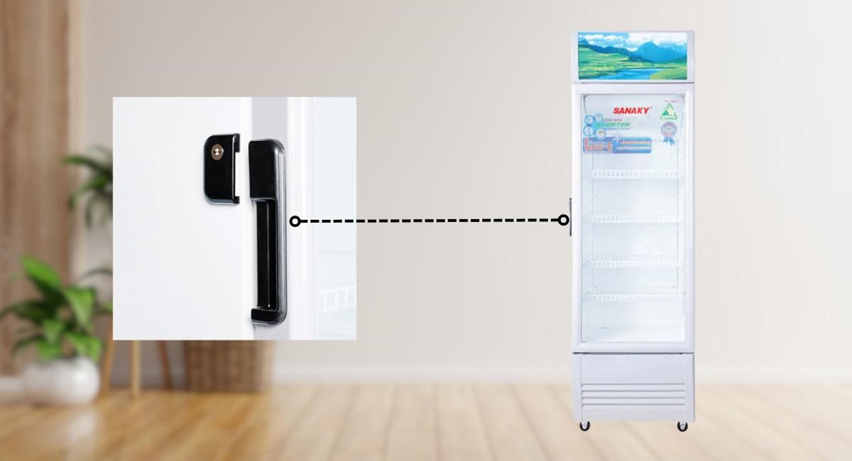 tu-mat-sanaky-inverter-240-lit-vh-308k3l-53793 Tủ Mát Sanaky Inverter 240 Lít VH-308K3L